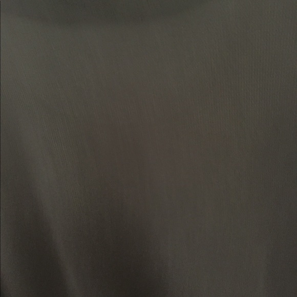 Tommy Bahama Men’s Size L knit polo top. - Picture 4 of 6